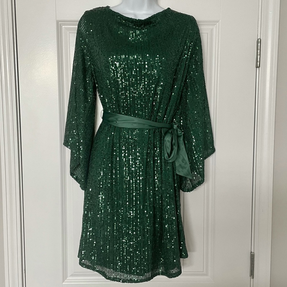 Women’s Emerald Green Sequin Dress size L